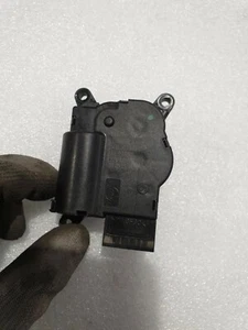 SKODA YETI AC HEATER FLAP MOTOR 5L ,1.4L PETROL,09/11-12/17, 5Q0907511L T915266A - Picture 1 of 9