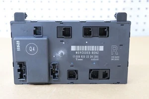 05 06 MERCEDES CLK CLK350 CLK500 W209 DOOR CONTROL MOLDULE UNIT RIGHT 2098202226 - Picture 1 of 3