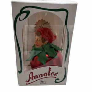 Vintage Dept 56 Noel Adorno de Navidad Elfo Pixie Rojo, Annalee - Imagen 1 de 5