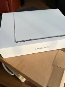 APPLE MacBook Air (2024) Spacegrijs - 13.6 inch - Apple M3 10-core GPU - 16 GB - - Afbeelding 1 van 4