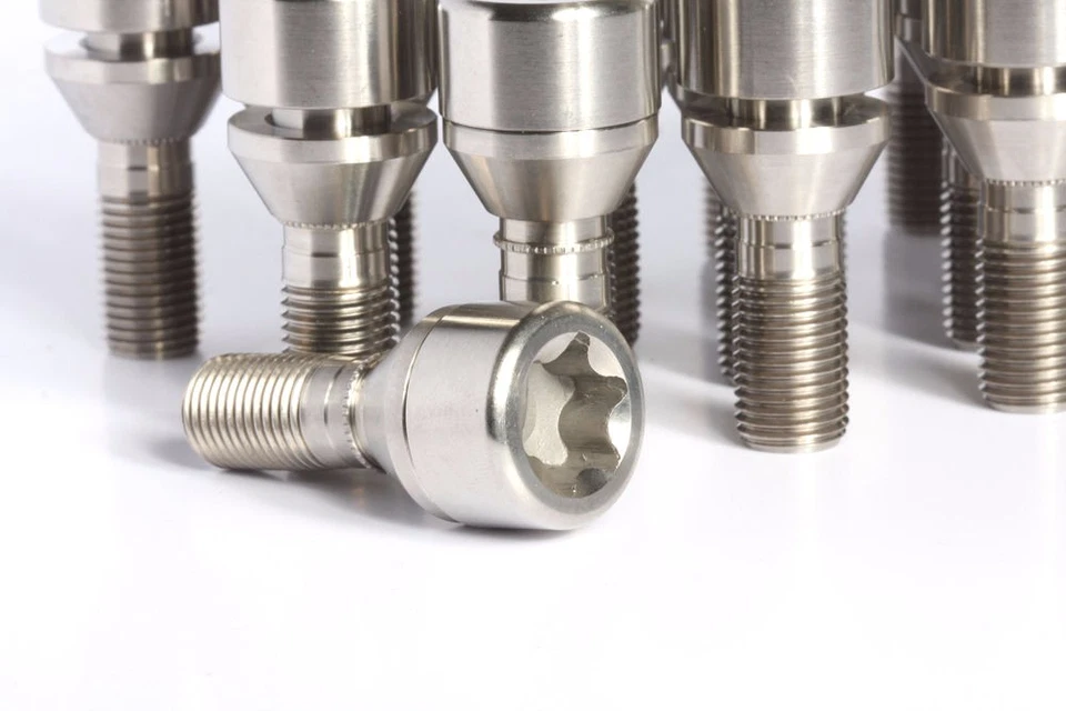 Титановый зажимной болт Lamborghini аэрокосмического класса титан 20 штук - Изображение 1 из 3