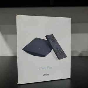 XFINITY Flex 4K UHD Streaming TV Box Control remoto por voz Nuevo en caja Caja Minor Rip On - Imagen 1 de 6