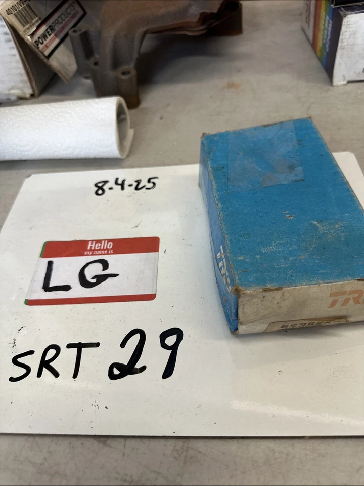 Extremo de varilla de amarre de dirección TRW Parte ES352R - Exterior delantero Foto 1 de 2