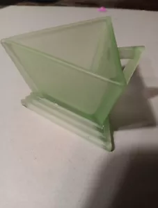Vintage New Martinsville Art Deco Satin Green Triangular Sugar Bowl - Picture 1 of 6