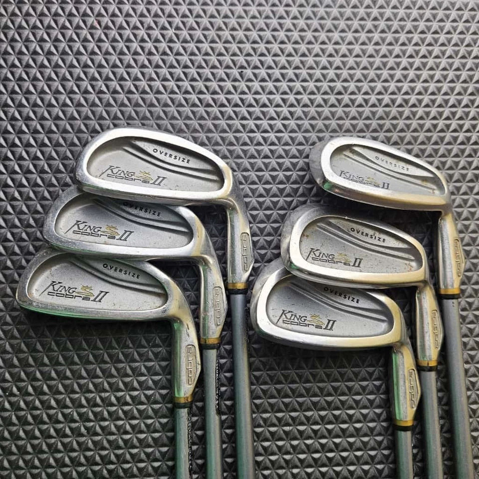 King Cobra II Oversize Iron Set 4 5 7 8 9 PW RH R Flex Graphite Approx 38.5" - Image 1 of 4