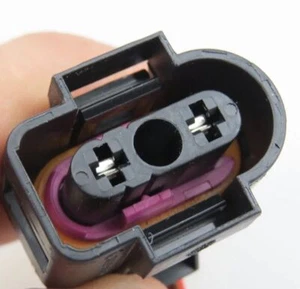 Washer Fluid Level Sensor Connector Plug For Audi All models All years 7M0973376 - Picture 1 of 3