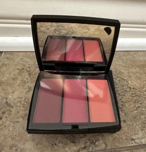 Anastasia Beverly Hills Blush Trio- Berry  Adore shades of Blush - Picture 1 of 4