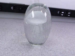 Qualle Briefbeschwerer 4" Kunstglas leuchtet im Dunkeln Dynastie Galerie eleganter Schreibtisch - Bild 1 von 10