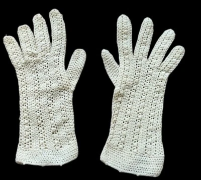 Vintage white CROCHET handmade gloves lace SUMMER dressy TEA PARTY - Image 1 of 4