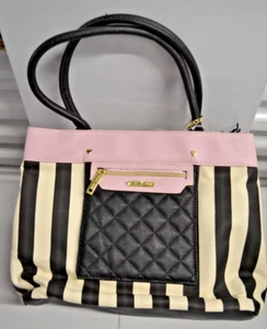 Borsa a tracolla/borsa Luv Betsey by Betsey Johnson multi righe e trapuntata nuova con etichette - Foto 1 di 9