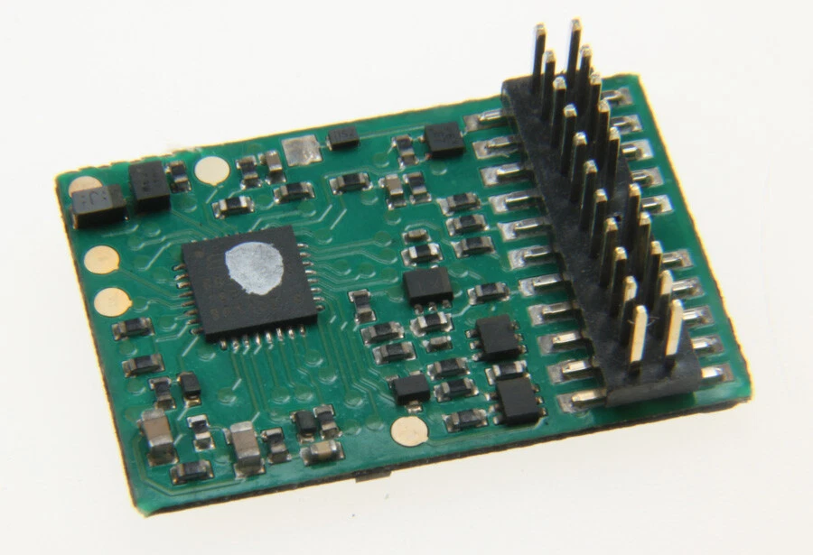 Uhlenbrock 74570 IntelliDrive Deluxe H0-Decoder mit PluX 22 und Mfx - Bild 1 von 1