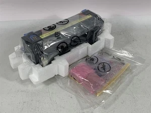NOWY Open Box OEM HP C4197A 100V Zestaw bezpieczników do Color LaserJet 4500 4550 - Zdjęcie 1 z 3