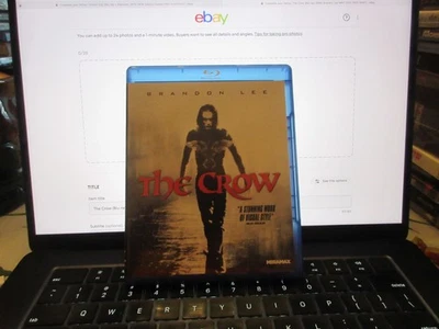 The Crow (Blu-ray, 1994) Brandon Lee MINT DISC FREE SHIP!!! - Image 1 of 4