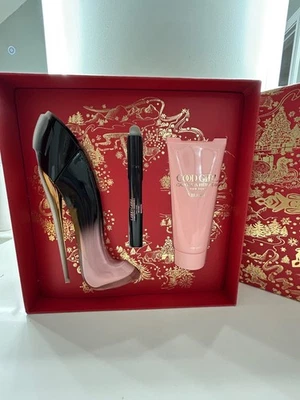 Carolina Herrera Good Girl Blush Elixir Gift Set  3PC Set 2.7oz New AUTHENTIC - Image 1 of 4