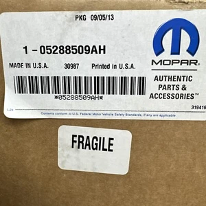 Lampe frontale MOPAR #05288509AH LH 2001-05 Dodge néon dans son emballage d'origine - Photo 1/22