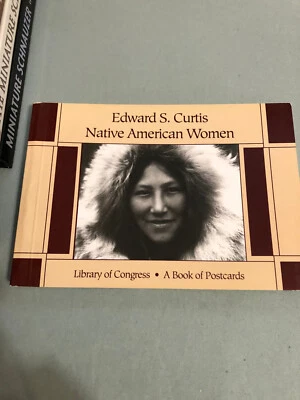 EDWARD S. CURTIS: NATIVE AMERICAN WOMEN: Library of Congress Postcard Photos - Image 1 of 4