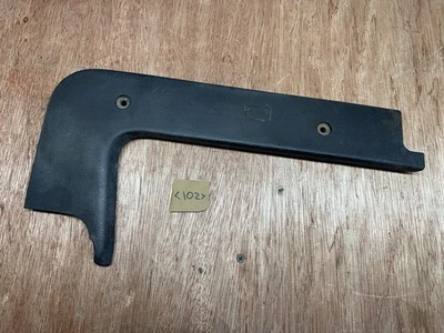 Mercedes W910 Battery Plastic Top Cover Left N/S A9106863000 - Image 1 of 4