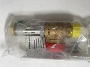 HEROSE Safety Valve 06388 175 PSI Cryogenic Valve 3/4" NPT / 1" NPT - Picture 1 of 6