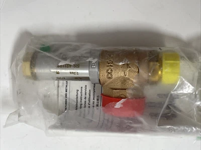 HEROSE Safety Valve 06388 175 PSI Cryogenic Valve 3/4" NPT / 1" NPT - Image 1 of 4