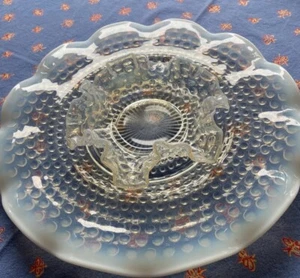 White Moonstone Opalescent Hobnail Glass Plate/Underplate Ruffle Edge - Picture 1 of 5