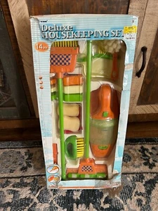 In Home Deluxe Housekeeping Set for kids 14 pc set - Picture 1 of 12