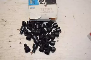 NOS 31x 7mm Vinyl Distributor Nipples - Powerpath 727301 - C90 - Picture 1 of 3
