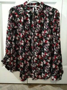 Blusa floral con botones de manga larga ELLE para mujer talla grande - Imagen 1 de 8