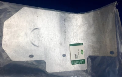 GENUINO LAND ROVER SERIE 2a y 3 COLECTOR ESCAPE GASOLINA ESCUDO TÉRMICO - 587095 Foto 1 de 2