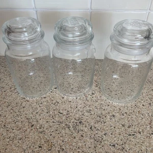3 X EMPTY YANKEE CANDLE JARS WITH LIDS, All Washed So Nice And Clean - Picture 1 of 6