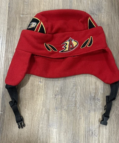 Anaheim Angels / Ducks Hockey Helmet Beanie Stadium Giveaway, SGA 9/2/22 Cover