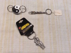 3 Vintage Beavis And Butthead Keychain 1993 MTV plus a Ying Yang & jeweled staff - Picture 1 of 4