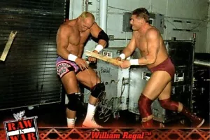 Carta Fleer WWF WWE 2001 Raw Is War Wrestling #27 William Regal - Foto 1 di 2