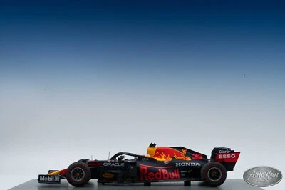 1/18 Spark Red Bull RB16B #33 Verstappen Spanish GP 2021 🤝ALSO OPEN FOR TRADE - Image 1 of 4