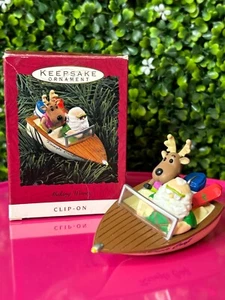 Hallmark Keepsake Making Waves Albero Clip Ornamento 2,75" (H) x 2" (L) x 4" (L) - Foto 1 di 9