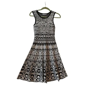 Vestido suéter ajustado Sioni talla estampado animal pequeño - Imagen 1 de 6