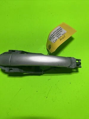 Manija de puerta trasera izquierda Volkswagen Jetta 2002 plateada R15 Foto 1 de 3