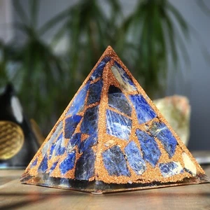 Piramide orgonite Starlight: campi elettromagnetici e generatore di energia e protezione 5G. - Foto 1 di 9