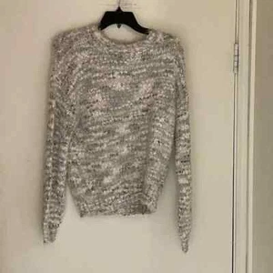 Wild Fable Long Sleeve Oversized Fuzzy Sweater Size Medium - Picture 1 of 4