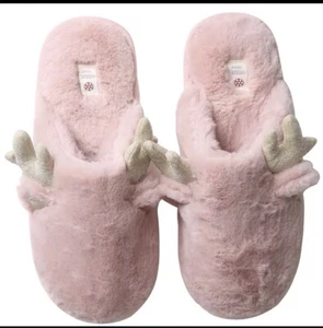 Ladies Womens Pink Reindeer warm slipper Suitable For Size 2-3 Easter Gift - Picture 1 of 2