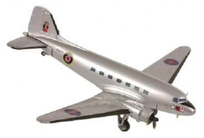 Corgi C-47 Skytrain J8 101st Airborne 1:144  AA30013 NIB Retired NEW - Image 1 of 4