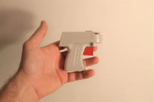 Godzilla Disc Toy Gun 1998 Tristar Toho Rare Hard To Find Plastic Spring Load - Picture 1 of 6