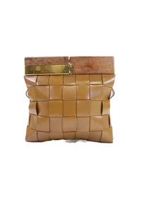 Bolso sin asas Bottega Veneta para mujer con marco de madera Intrecciato marrón dorado - Imagen 1 de 14