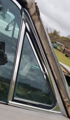 翼通风窗乘客 66 1966 雷鸟福特 T 鸟分手 1964 - 66 — 第 1/4 张图片