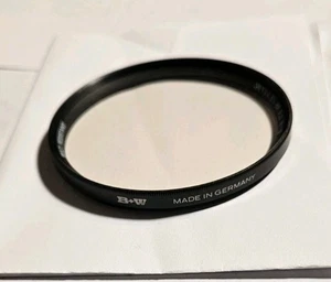 B+W 77E KR1.5 1.1x MC Skylight Filter Made In Germany - Picture 1 of 4