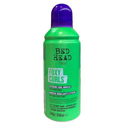 Tigi BED HEAD Foxy Curls Extreme Curl Mousse 250 ml Schaumfestiger - Bild 1 von 3