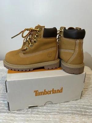 Botas impermeables de trigo Timberland Premium 6" para niños pequeños, talla 6 m Foto 1 de 4