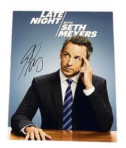 Seth Meyers signed Autogramm 8,5x11 Foto Late Night mit Seth - Bild 1 von 1