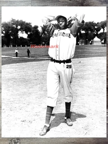 1940's Negro League Kansas City Monarchs Satchel Paige 8 X 10 Photo Picture Cover