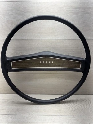 Camión Dodge RAM D200 Tradesman Sportsman Van años 60 70 volante grano de madera  Foto 1 de 4