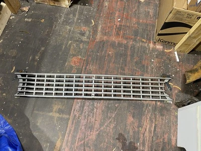 Rambler Classic Grille Center 1961 Foto 1 de 4